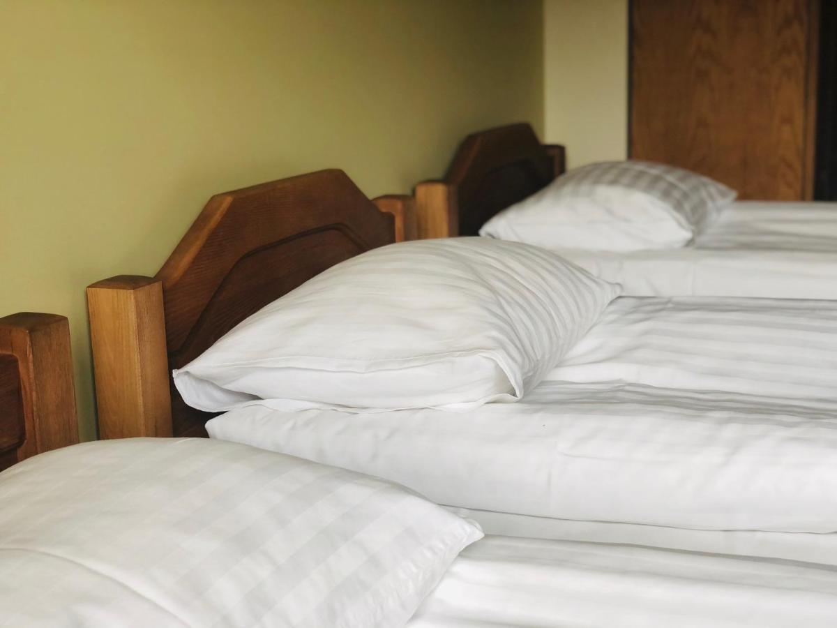 Hotel Jurvinge Zadvainai Esterno foto